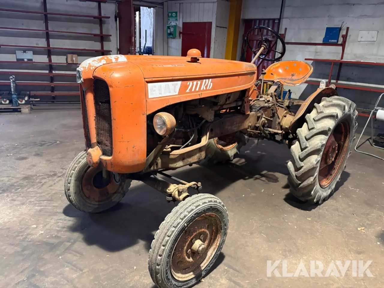 Billede 1 - Veterantraktor Fiat 2111 B