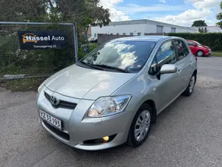 Toyota Auris 1,6 Sol