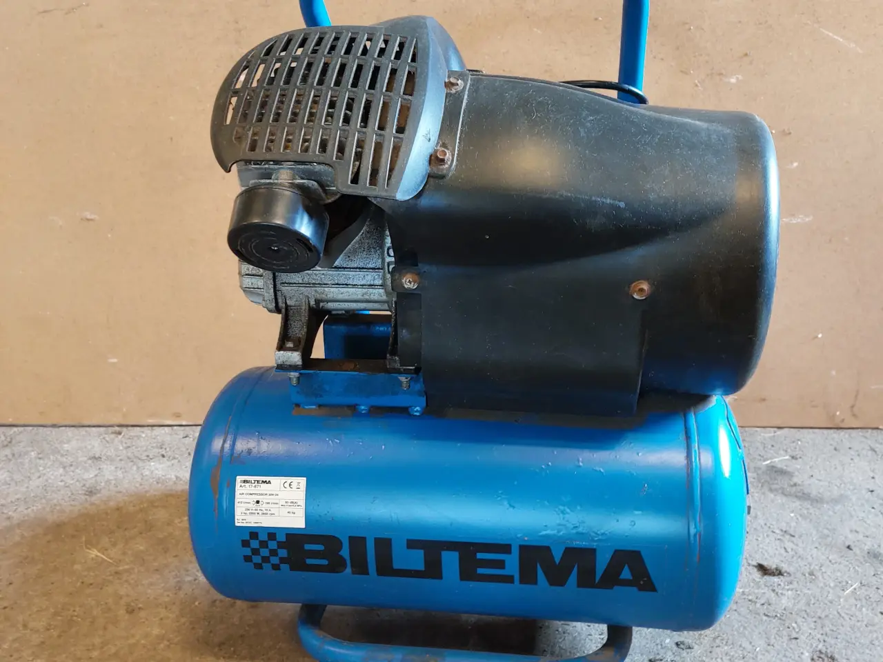 Billede 1 - Smart lille kompressor