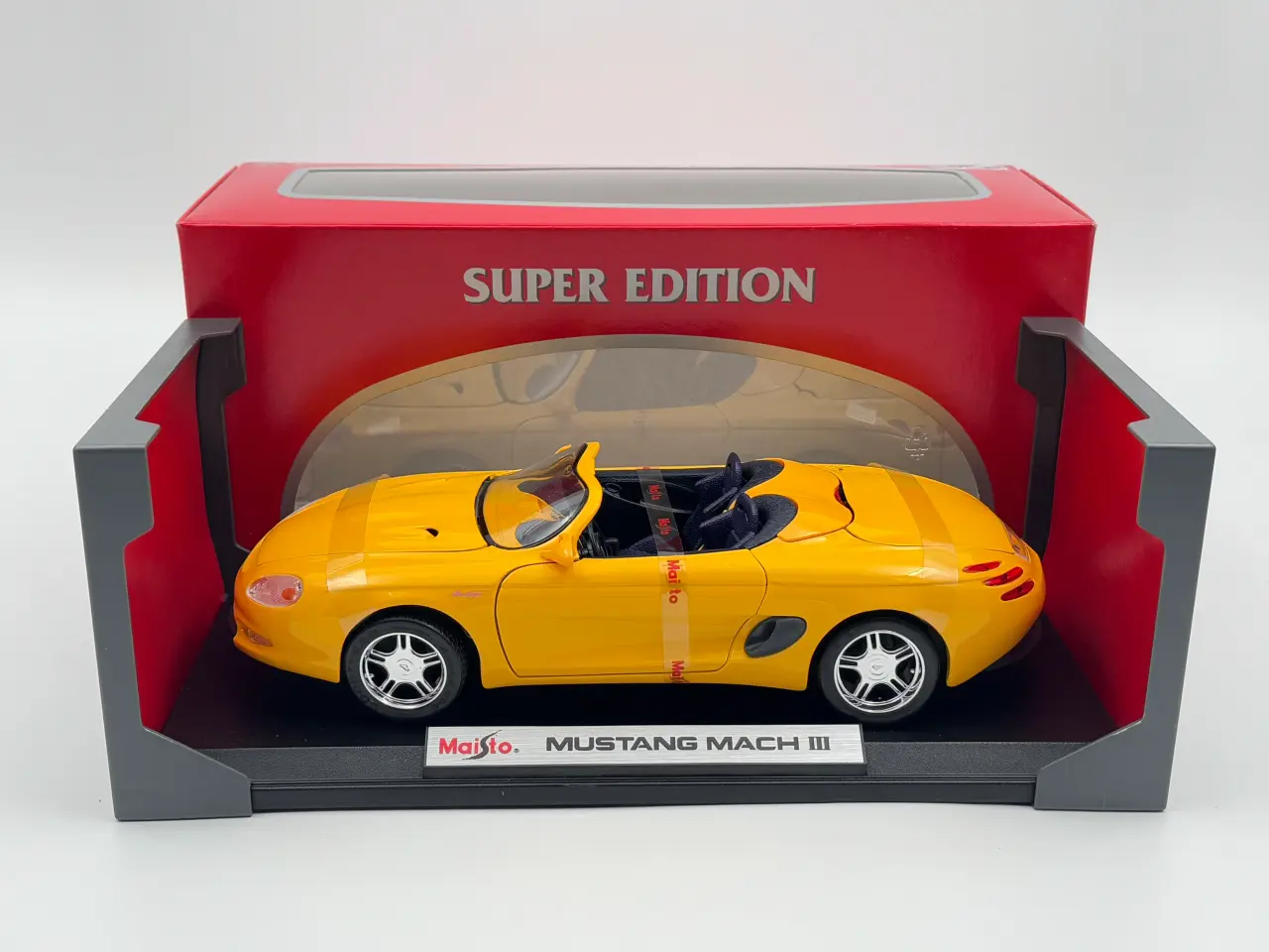 Billede 1 - 1993 Ford Mustang March III - 1:18