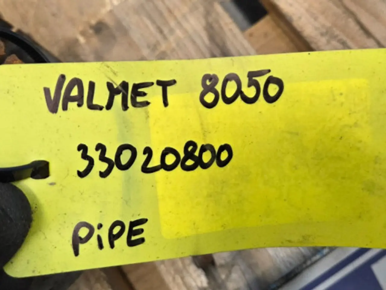 Billede 9 - Valmet 8350 Udstødningsrør 33020800