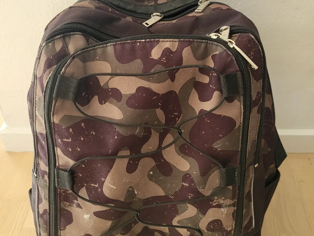 Billede 1 - Jeva skoletaske Survivor Green Camouflage