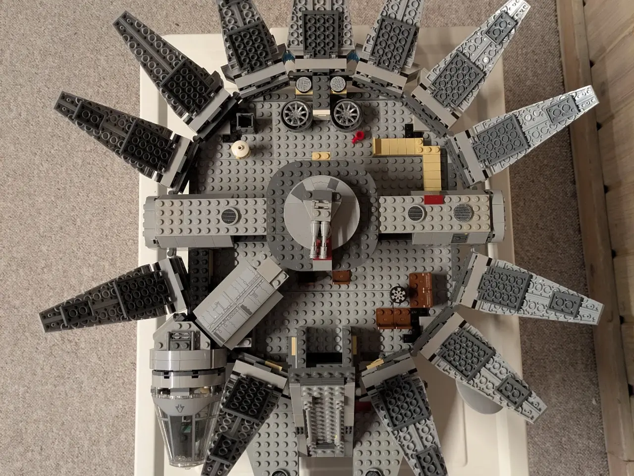 Billede 3 - Lego Star Wars Millennium Falcon 