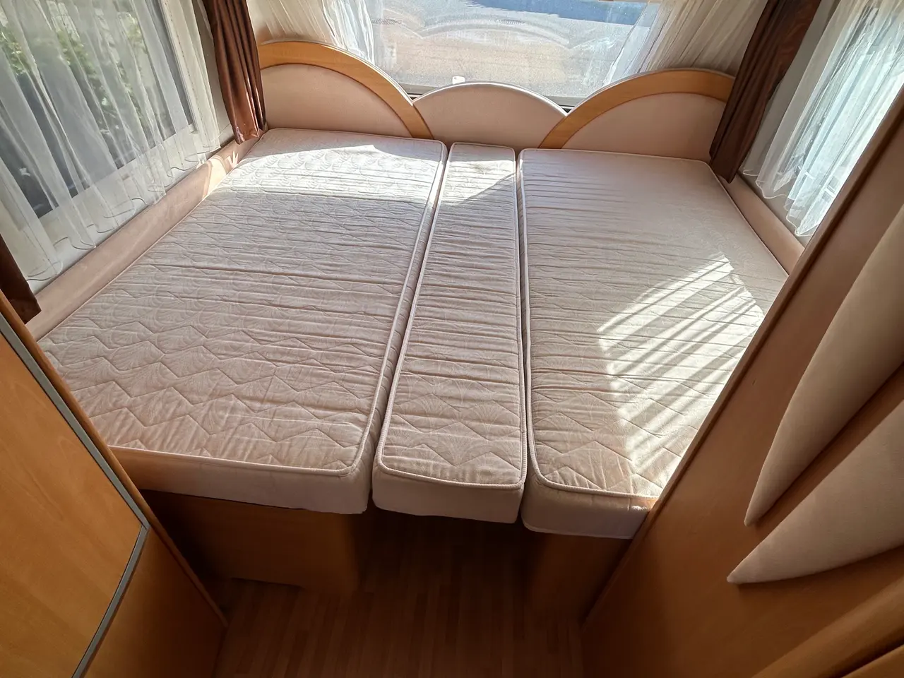 Billede 4 - LMC 570 E Campingvogn, køreklar