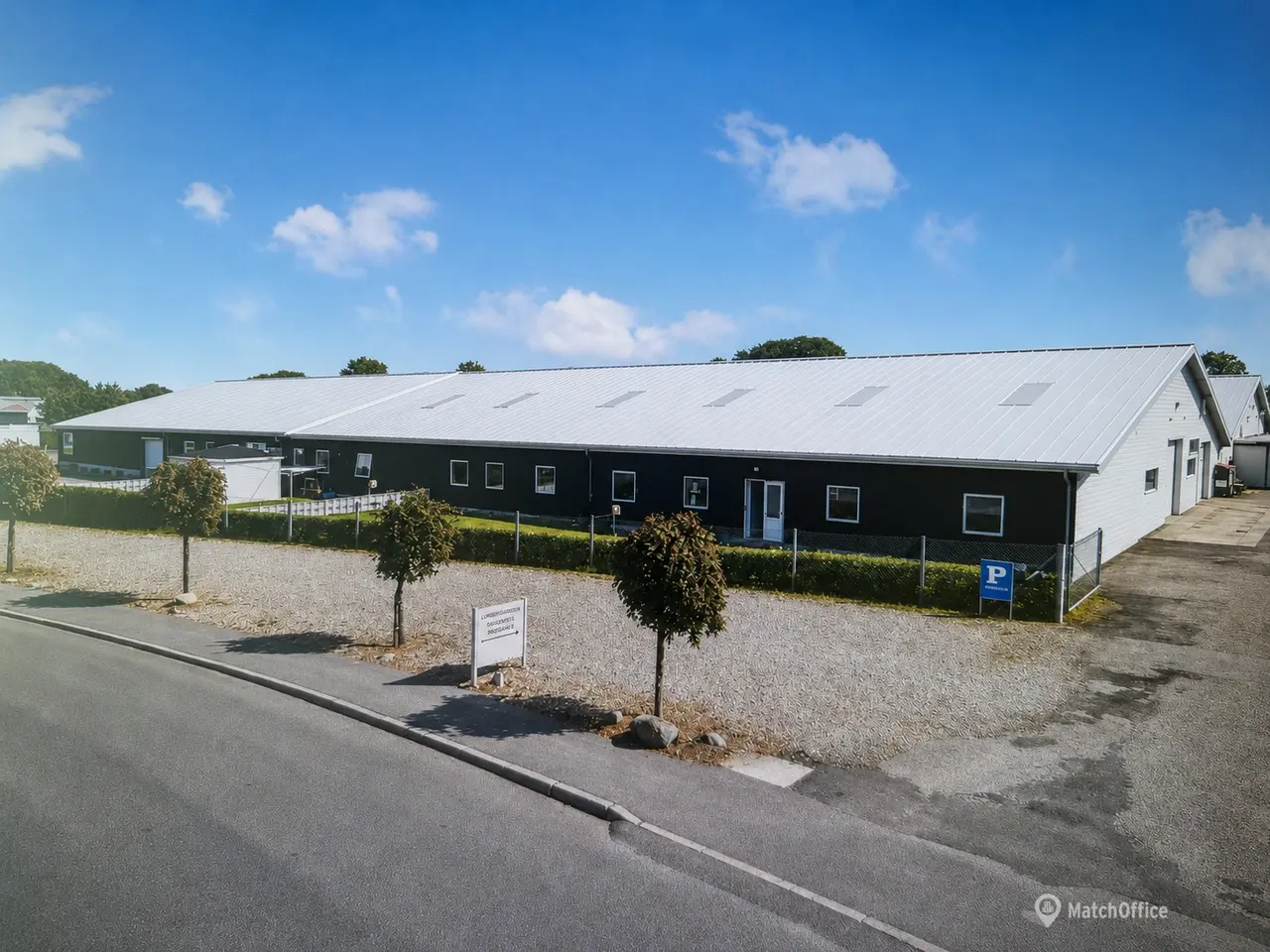 Billede 2 - 3.420 m2 lager til leje