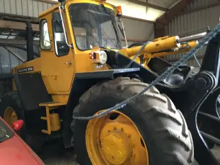 Gummiged læssemaskine Volvo bm model LM845