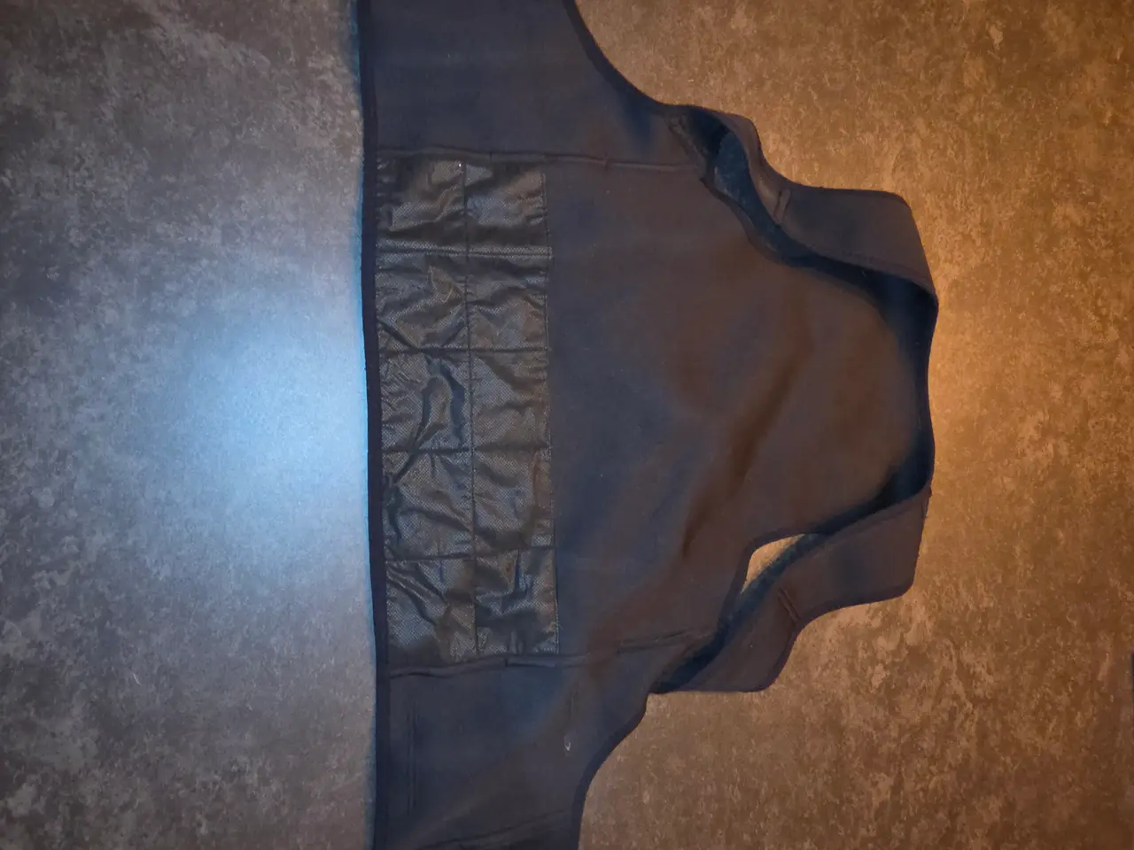 Billede 4 - Holdningsvest med magnet 