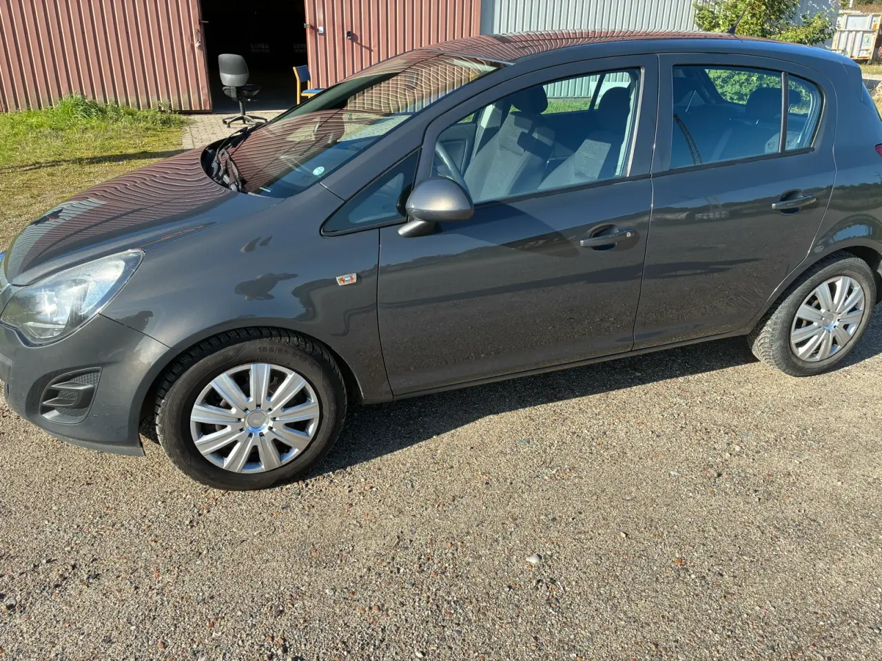 Billede 4 - Rigtig fin opel Corsa lav km