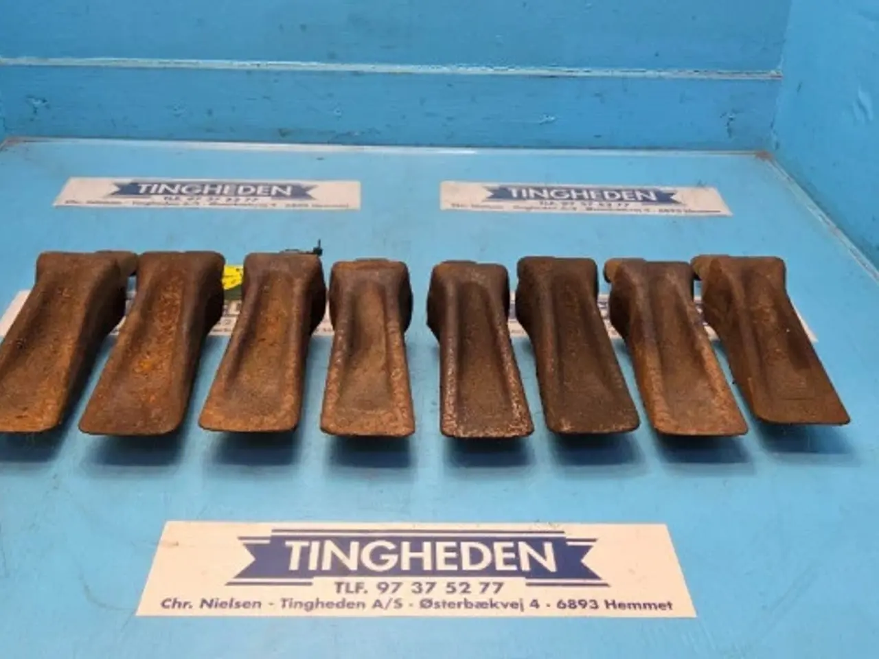 Billede 1 - Hydrema 805 Tænder Sæt 8 Stk 548022