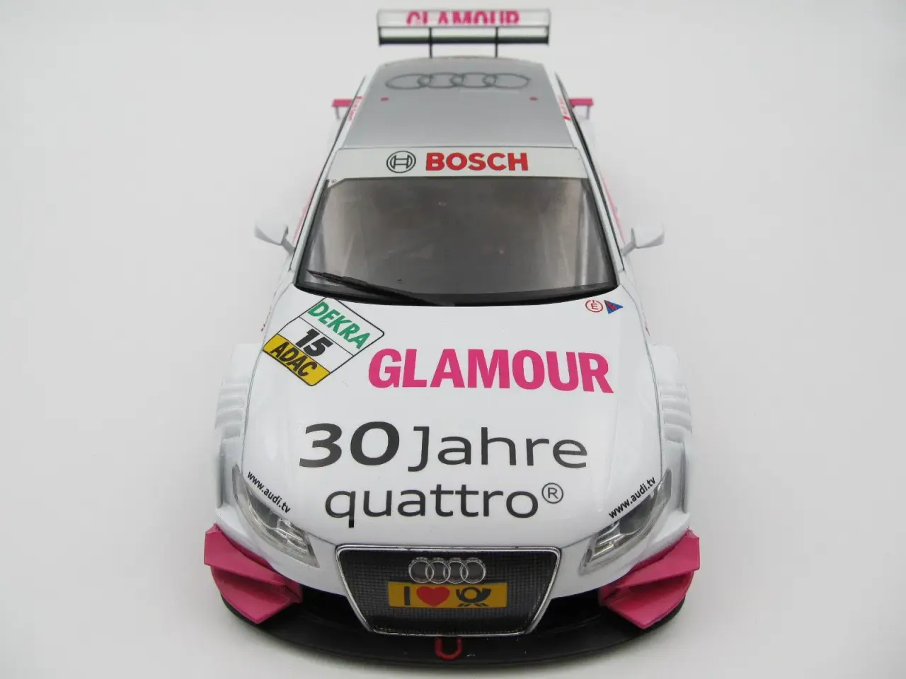 Billede 7 - 2010 Audi A4 DTM #15 1:18  Driver: Katherine Legge