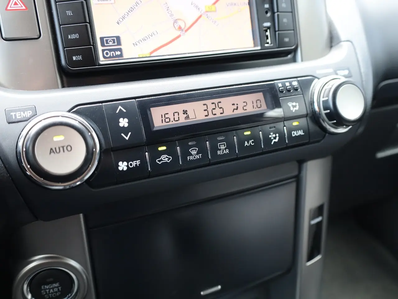 Billede 8 - Toyota Land Cruiser 3,0 D-4D T2 aut. Van