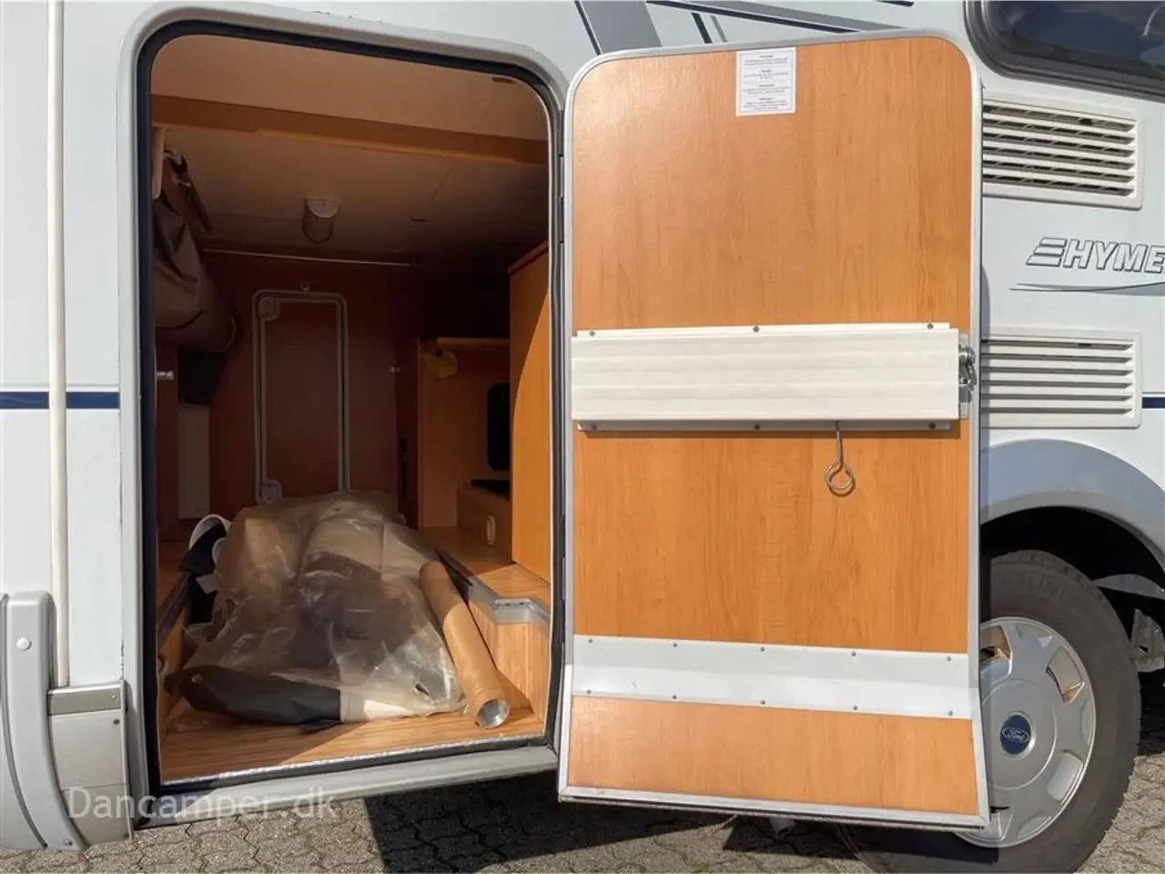 Billede 3 - 2007 - Hymer Van   TILBUDSPRIS kr. 324.900,- SPAR kr. 25.000,- Engros! Ford Transit - Hymer van -Under 6 meter -  partikelfilter - km 130.000,-