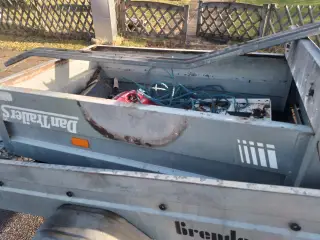 Sælges trailer kasse