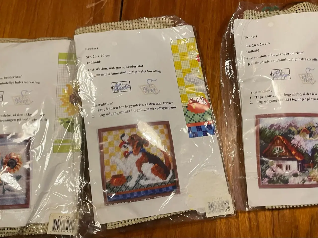 Billede 1 - 3 broderi Kit 
