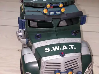 TMNT sewer SWAT truck