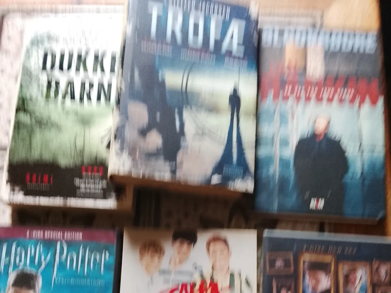 Billede 1 - Bøger ,dvd sæłges jumbobøger
