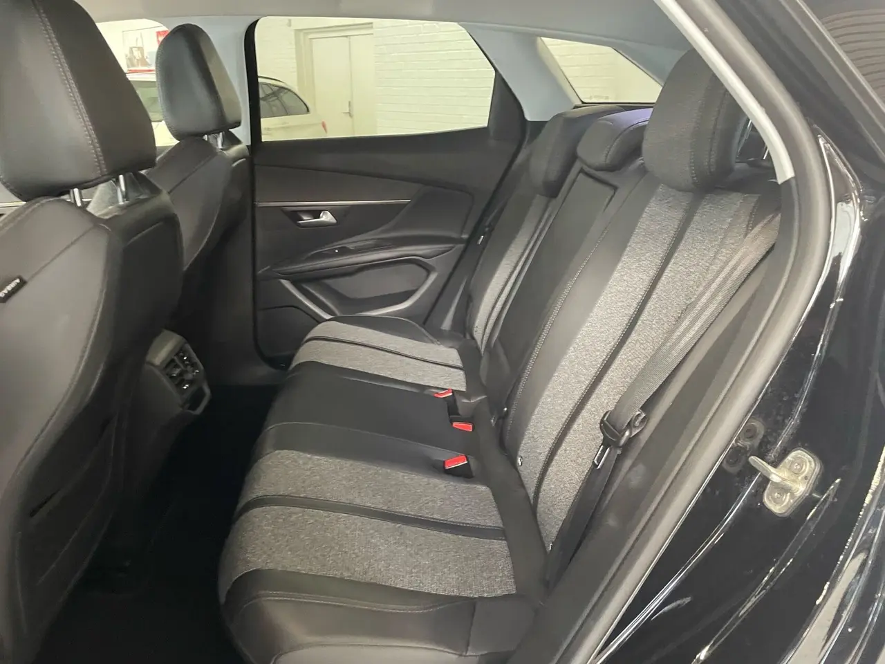 Billede 9 - Peugeot 3008 1,2 e-THP Allure 130HK 5d 6g