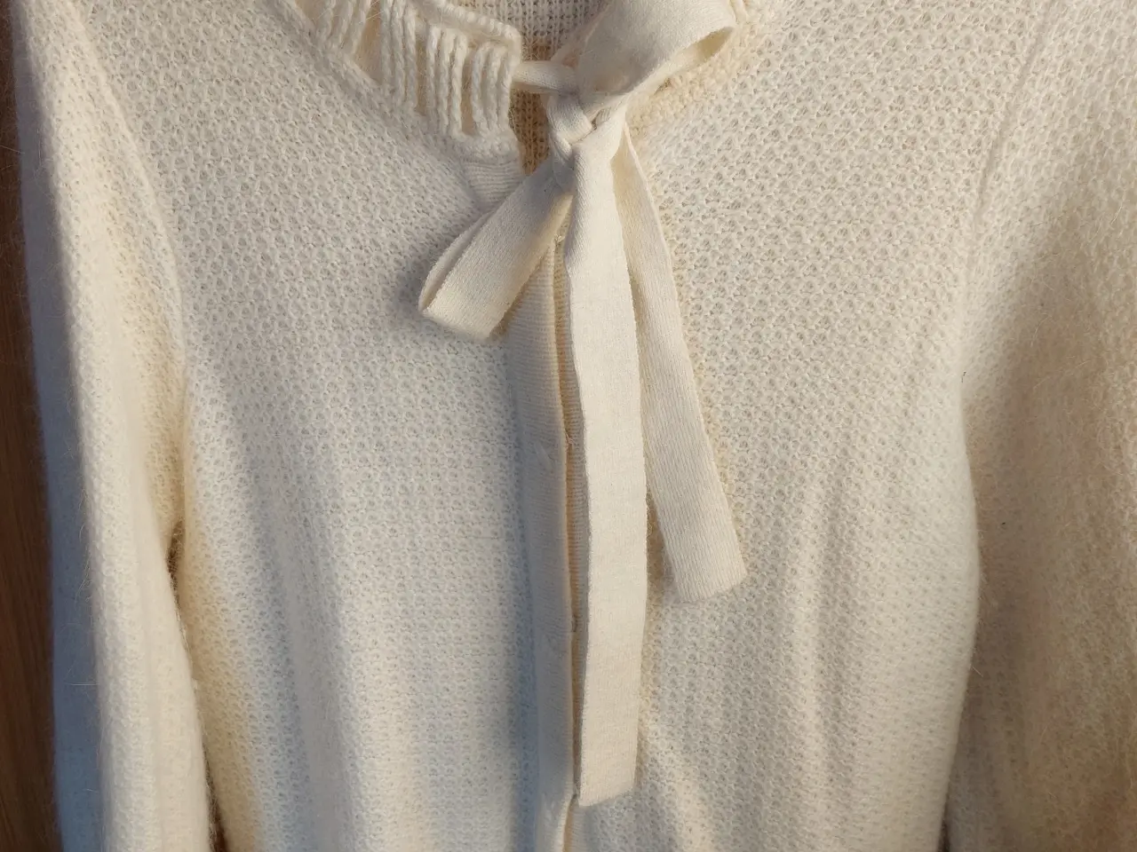 Billede 1 - Flot Cardigan Lamswool og Angore str L 