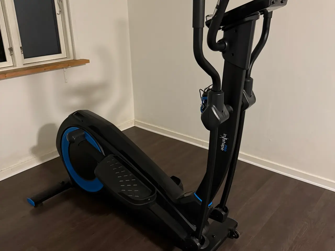 Billede 1 - Crosstrainer i hel ny stand
