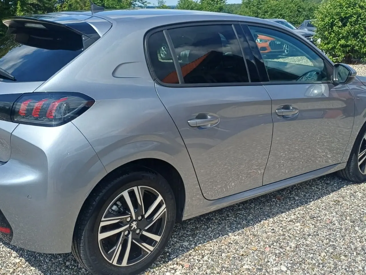 Billede 4 - Peugeot 208 1,5 BlueHDi 100 Allure