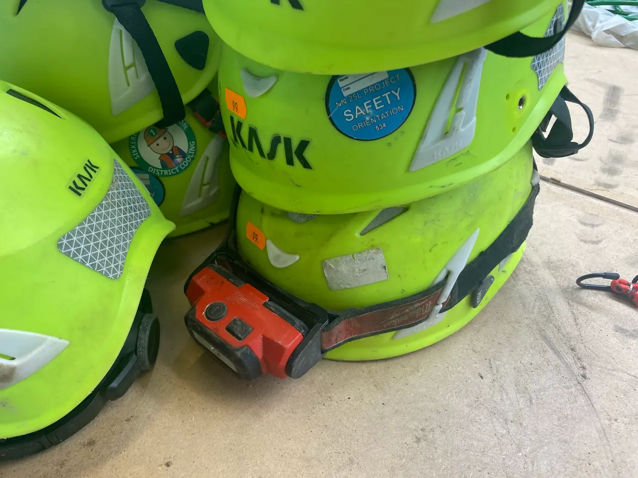 Billede 2 - Parti sikkerhedshjelme KASK