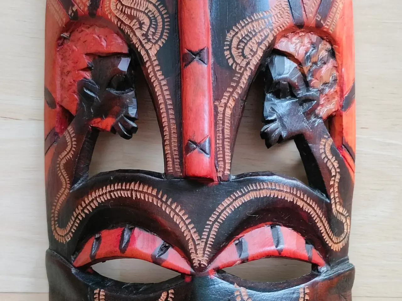 Billede 2 - Træmasker