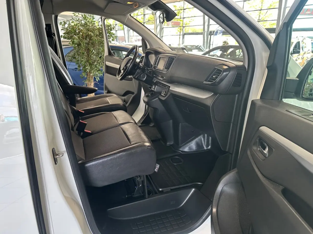 Billede 4 - Peugeot Expert 2,0 BlueHDi 177 L3 Ultimate EAT8 Van