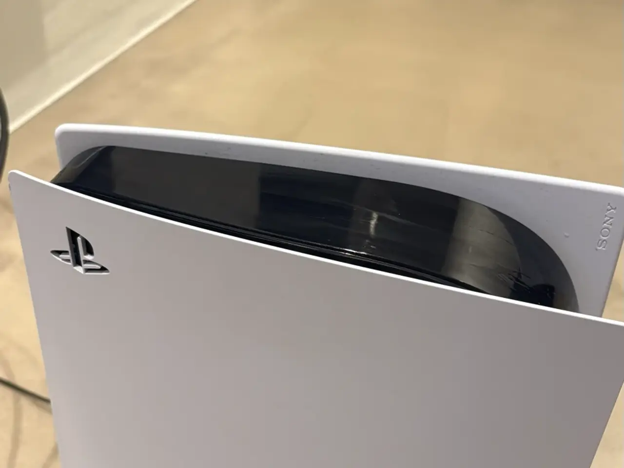 Billede 2 - PS5 med 2 controller.