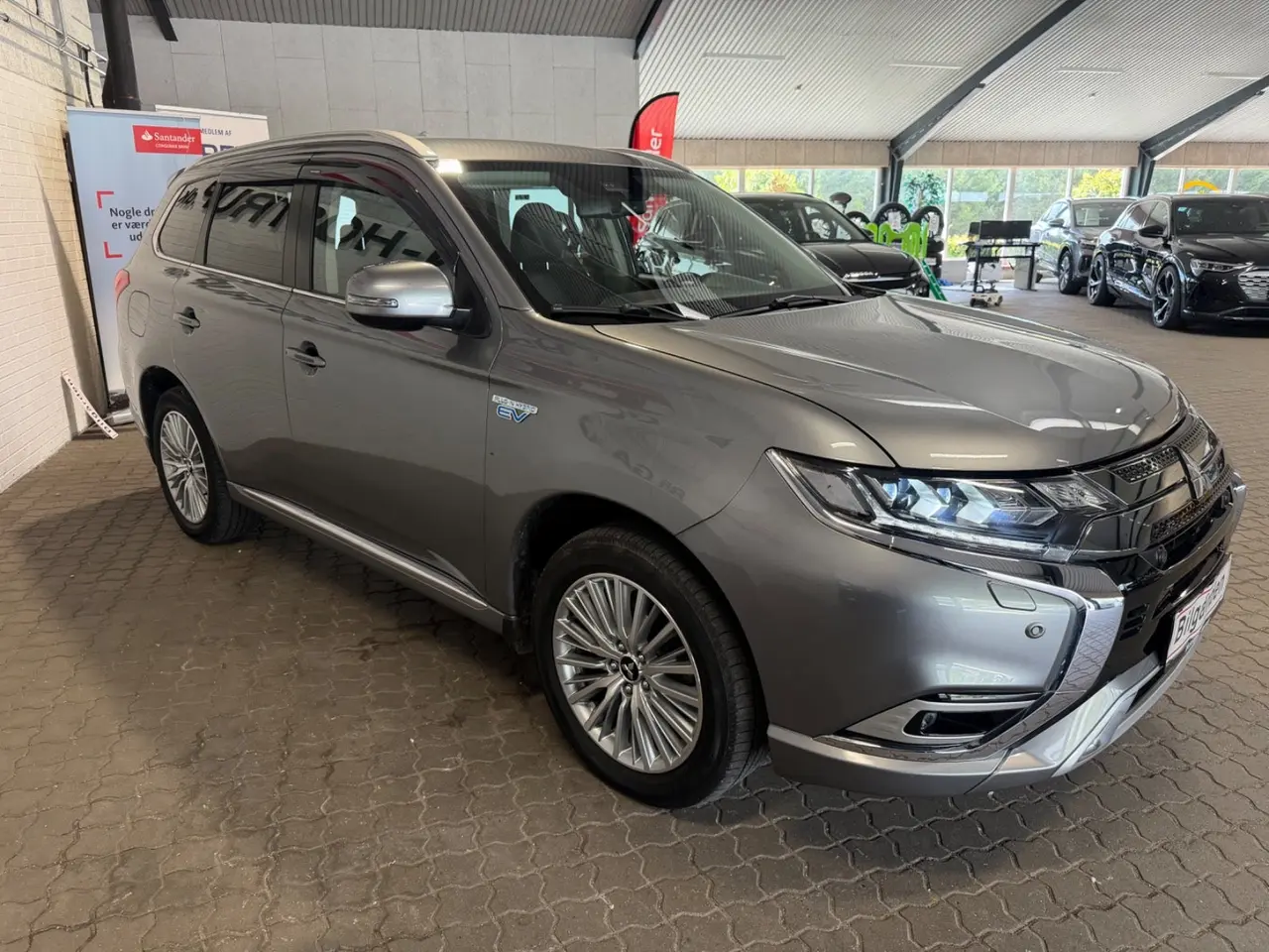 Billede 4 - Mitsubishi Outlander 2,4 PHEV Intense CVT 4WD