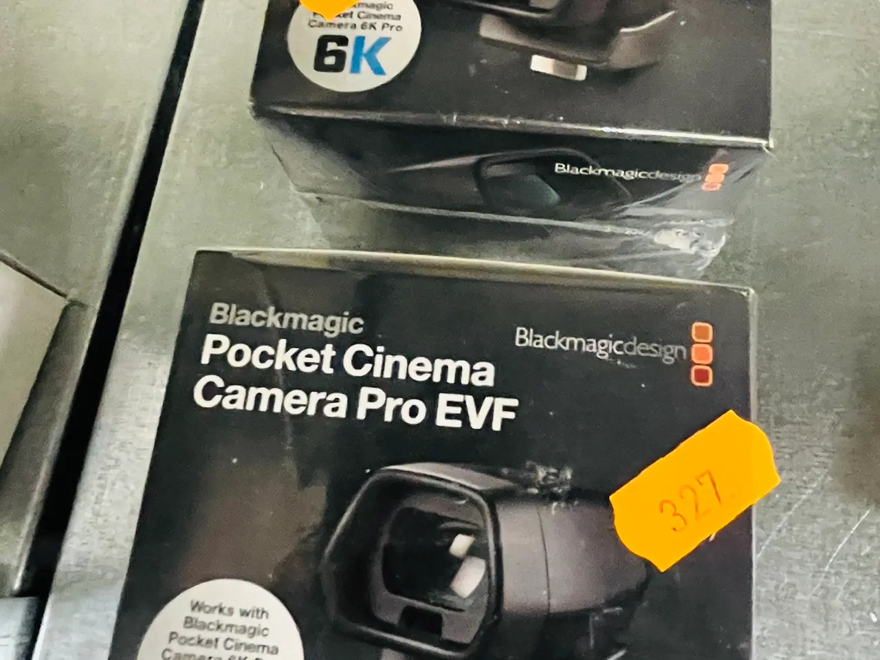 Billede 2 - Div. Tilbehør BLACKMAGIC – Søgere, Mounts, Batterier