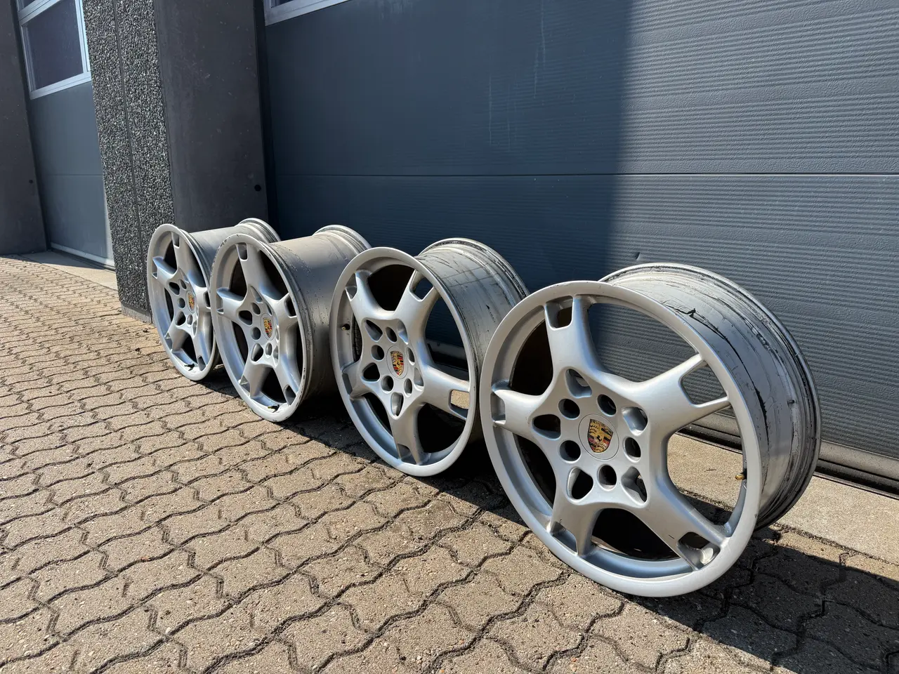 Billede 1 - Porsche alufælge