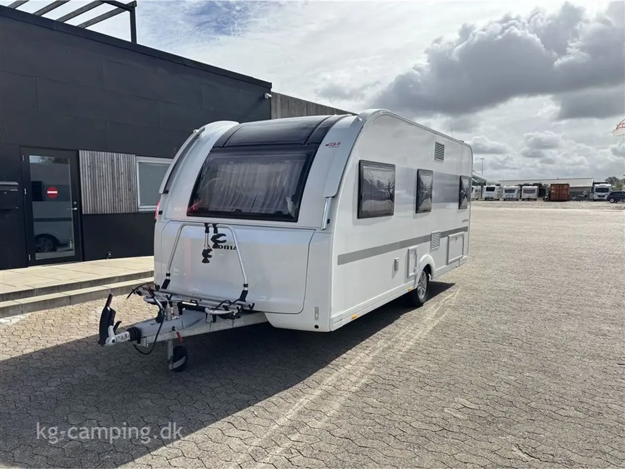 Billede 1 - 2021 - Adria Adora 502 UL Populær og velholdt campingvogn med enkeltsenge og moderne design