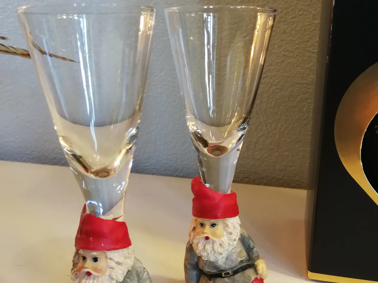 Billede 3 - Aalborg Juleakvavit og 4 nisseglas