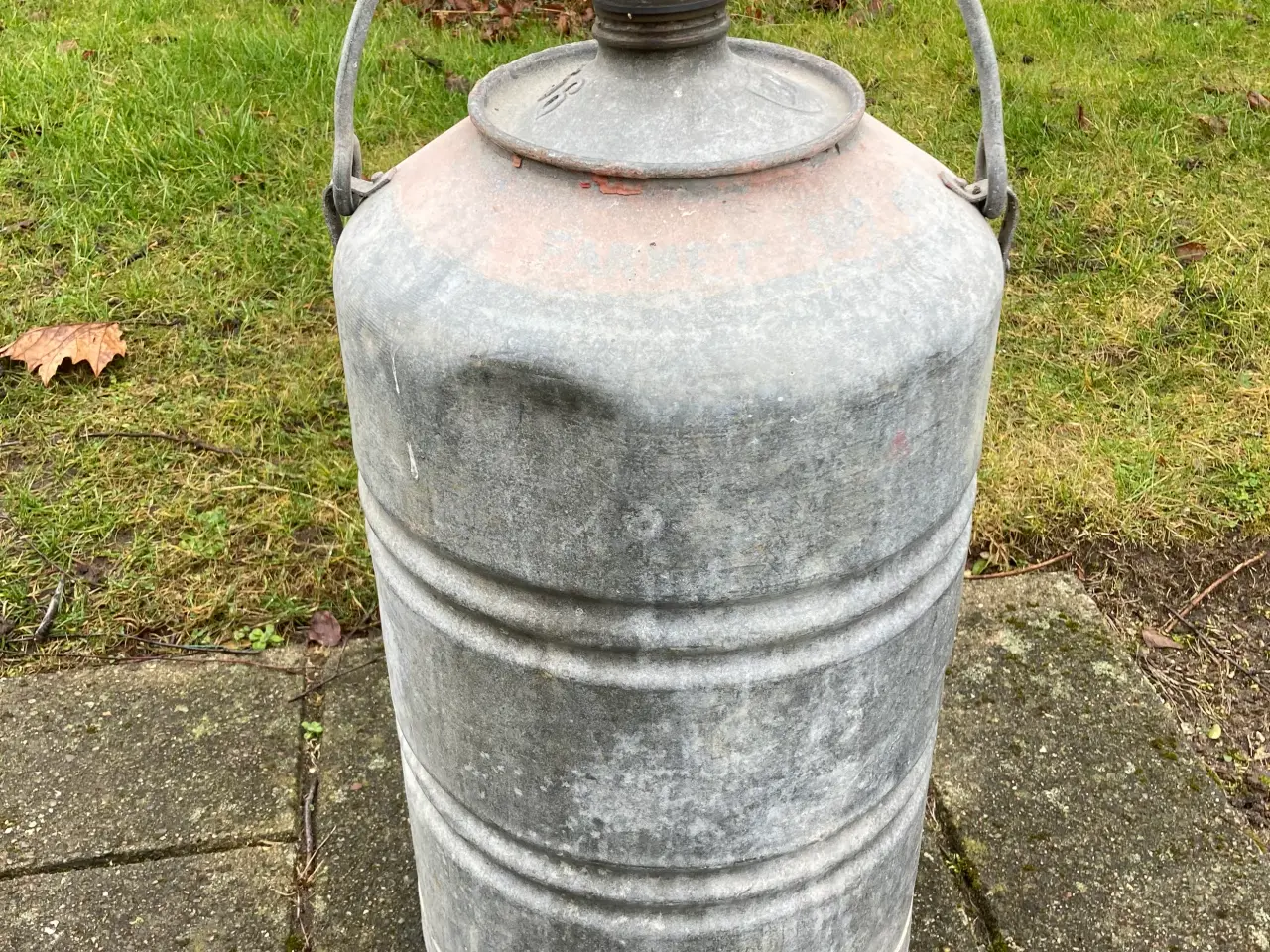 Billede 1 - BP zink petroleumsdunk