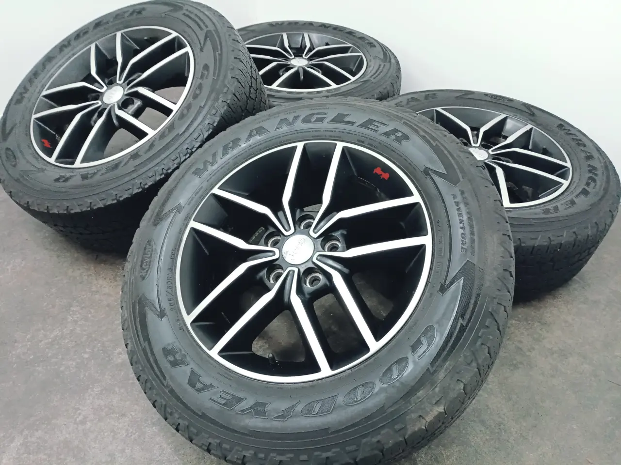 Billede 2 - 5x127 18" ET56,4 nav 71,5ø JEEP Mopar Mexico wheel