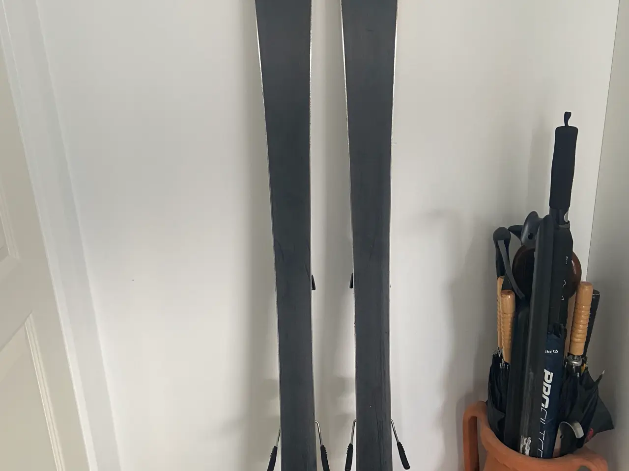 Billede 2 - Head Xenon 2.0 Ski 163 cm.