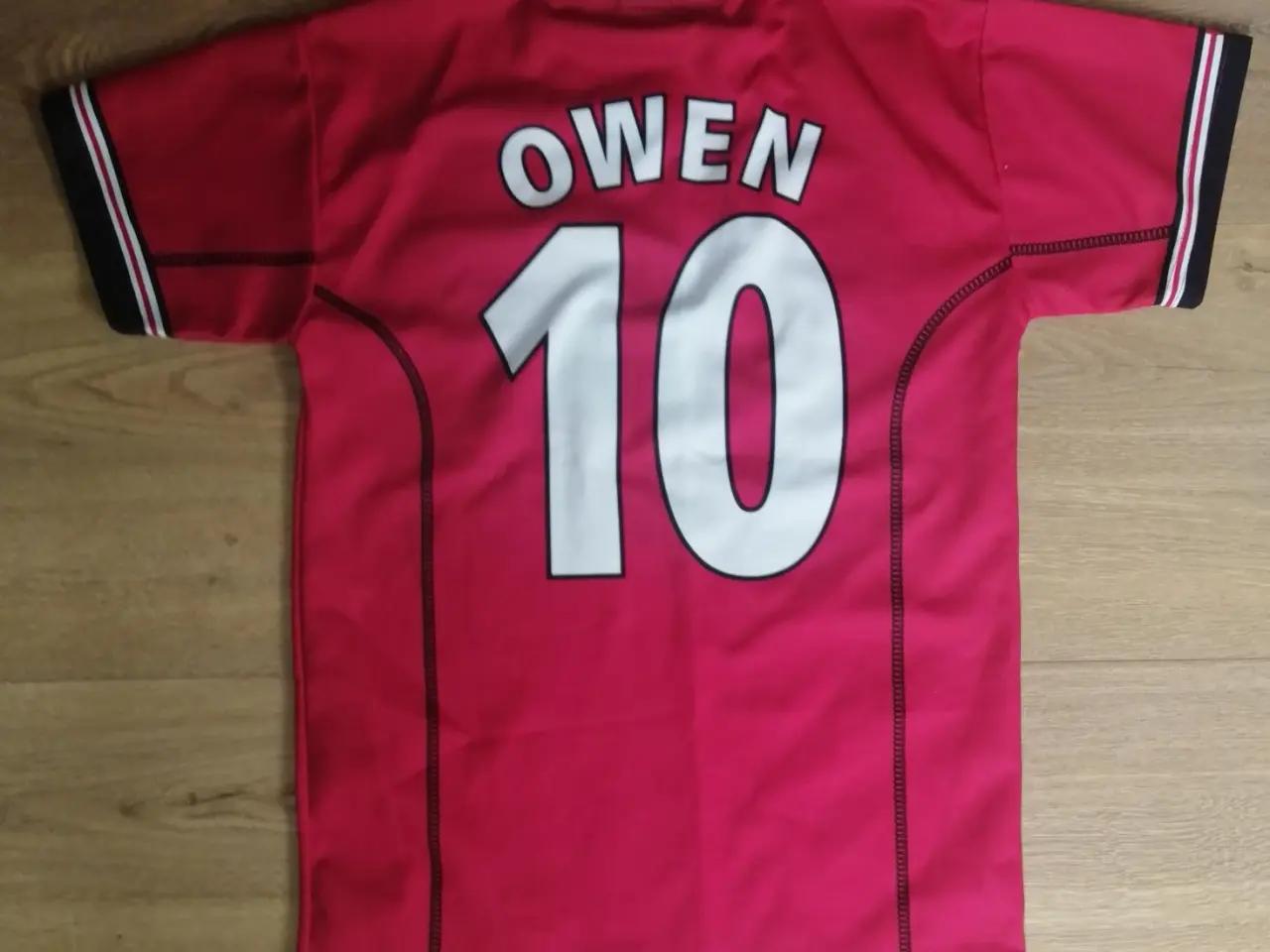Billede 1 - ENGLAND OWEN NR 10 FAN TRØJE, STR. 10 ÅR