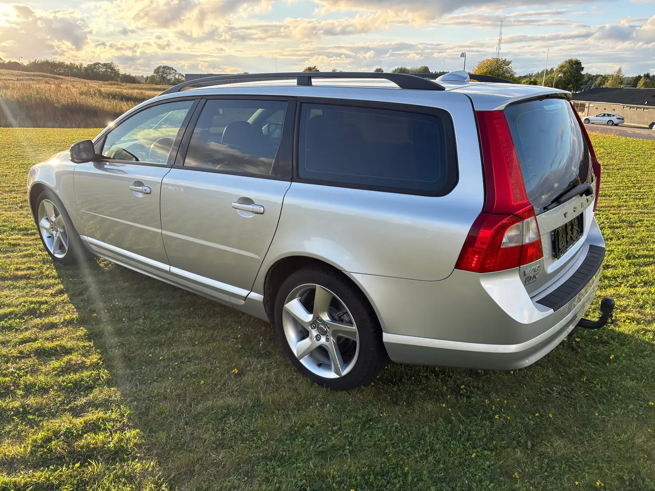 Billede 8 - Utrolig velholdt og velkørende V70 2,5T 200