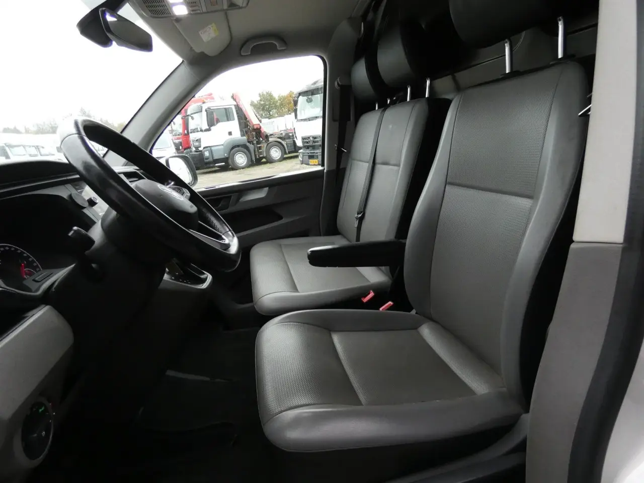 Billede 9 - VW Transporter Lang 2,0 TDI BMT DSG 204HK Van 7g Aut.