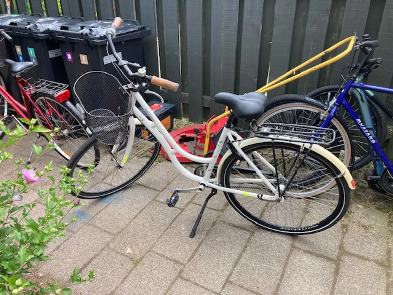 Billede 1 - Junior cykel - dame