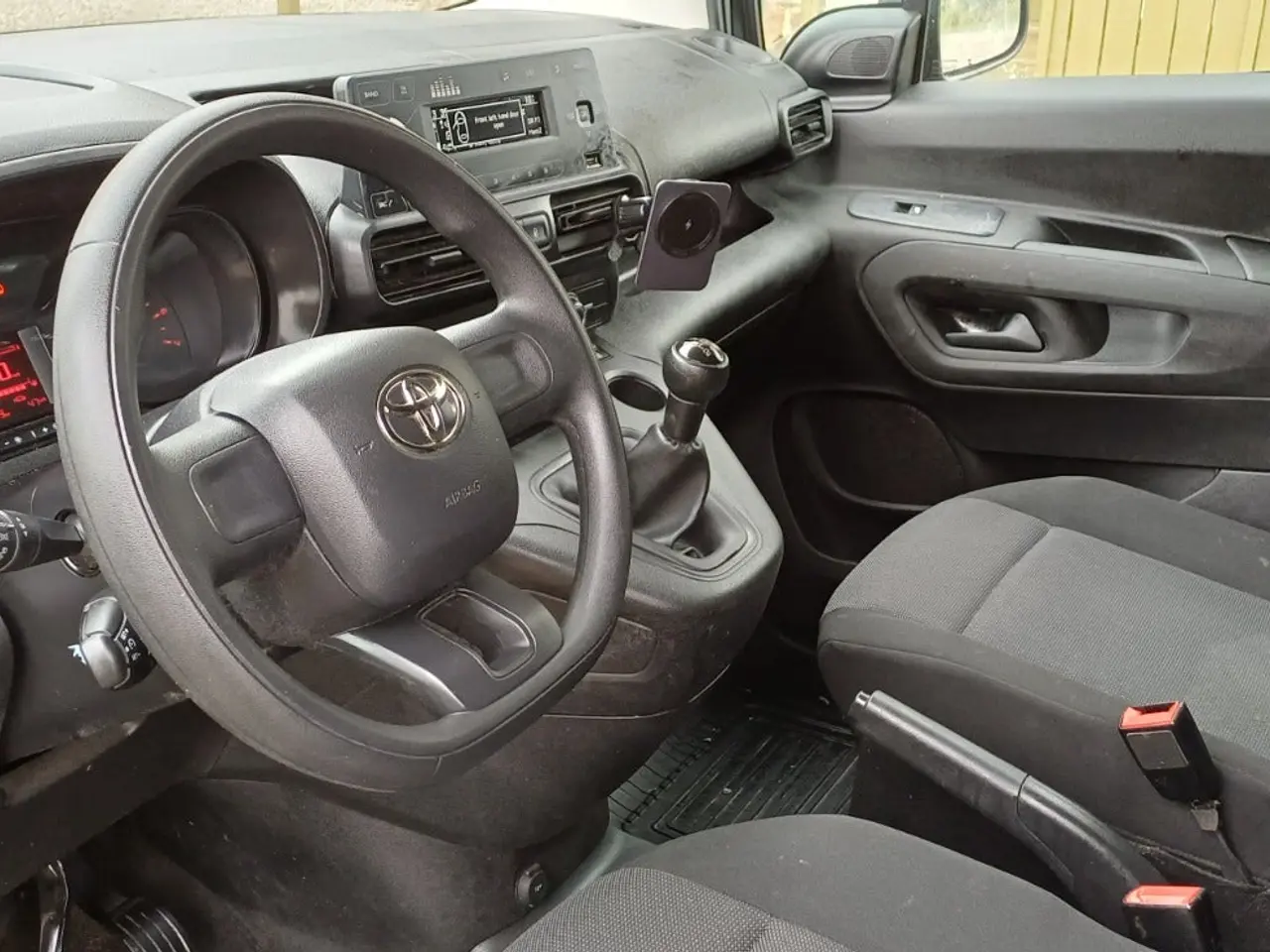 Billede 8 - Toyota ProAce City 1,5 D 75 Medium Base