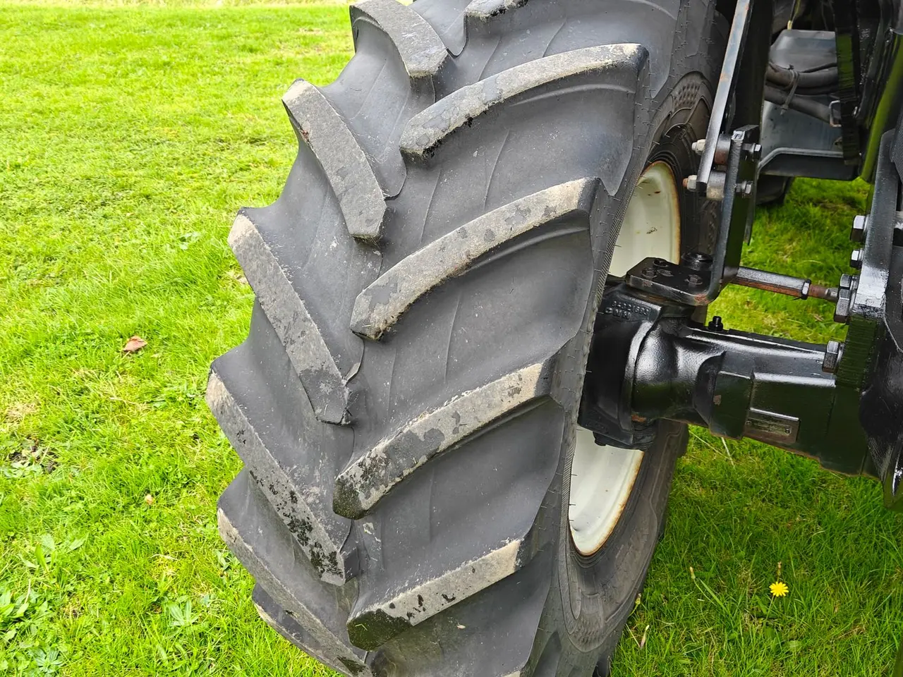 Billede 18 - New Holland T4.95 Med frontlæsser