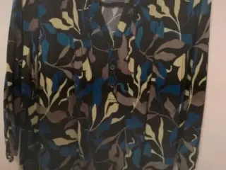 Flot 2biz bluse med trekvart ærmer