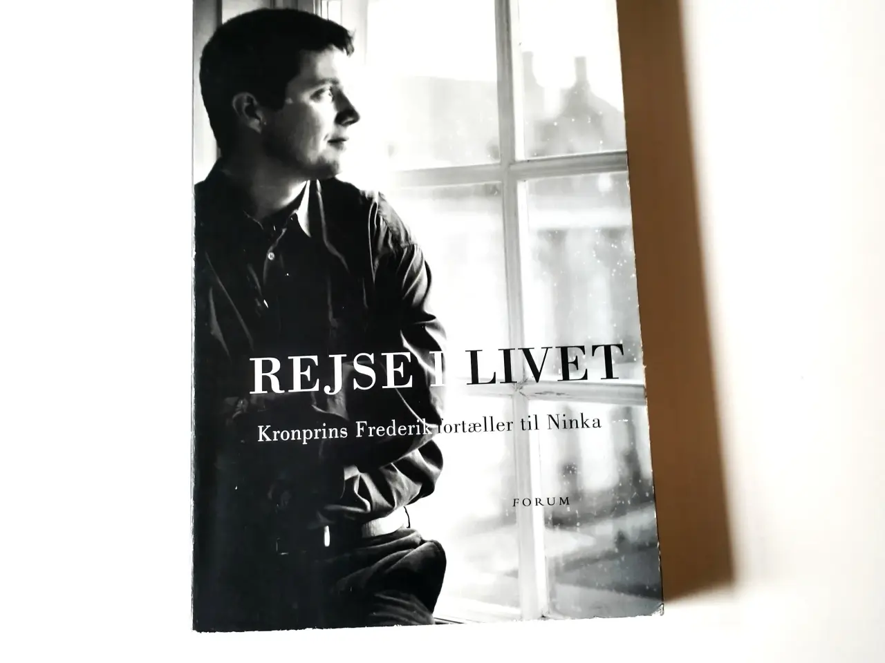 Billede 1 - Rejse i livet - kronprins Frederik fortæller til N