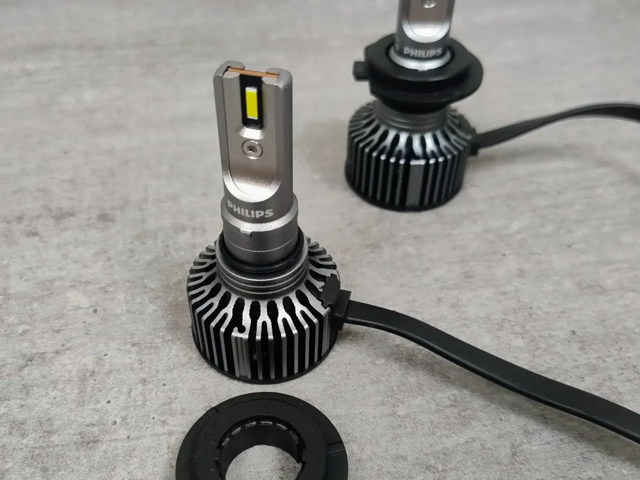 Billede 2 - Philips H7 LED pærer