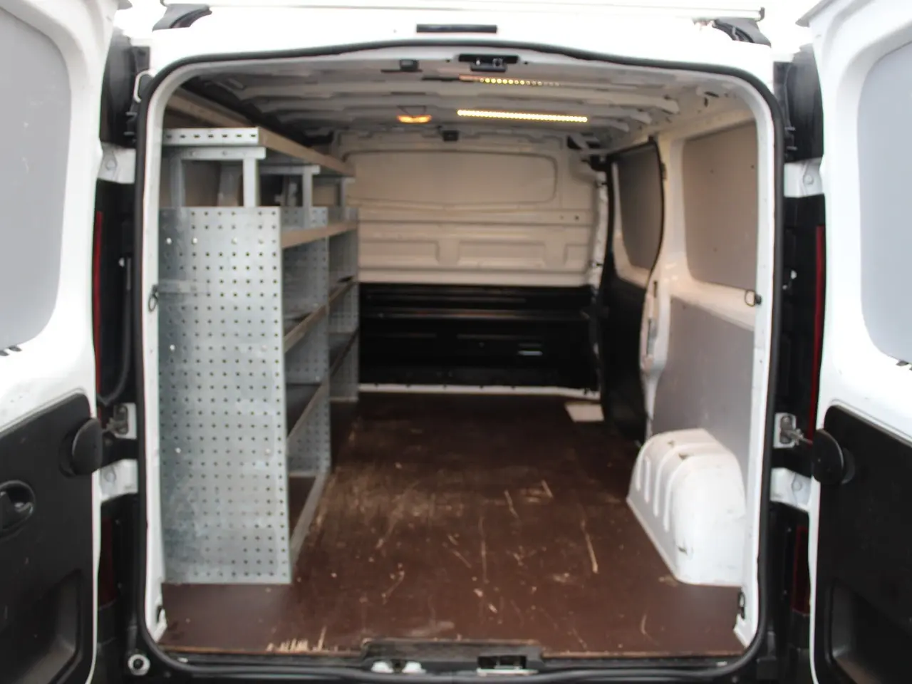 Billede 1 - Renault Trafic T29 2,0 dCi 120 L2H1