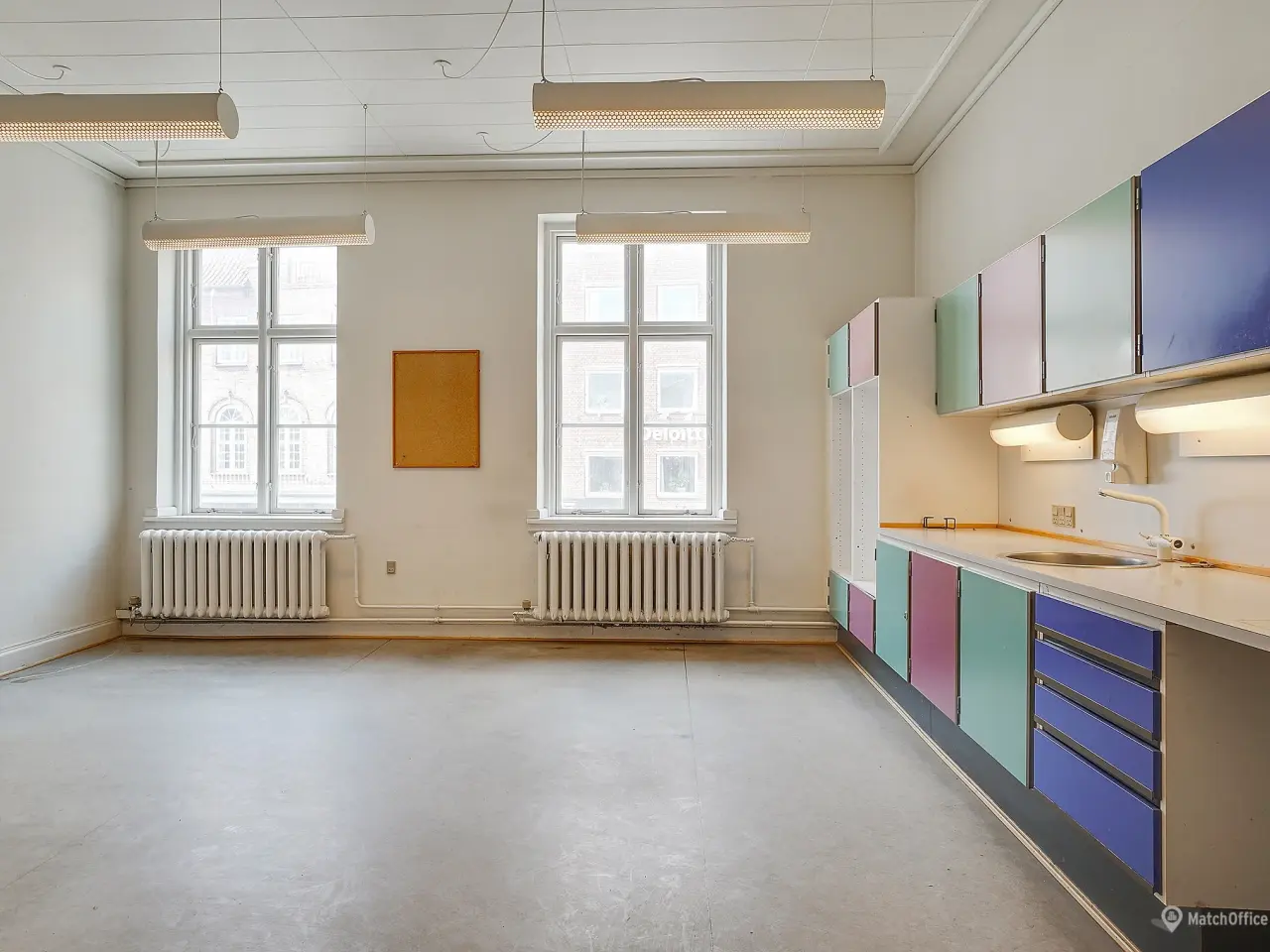Billede 2 - Kontorlokaler på Svendborg station