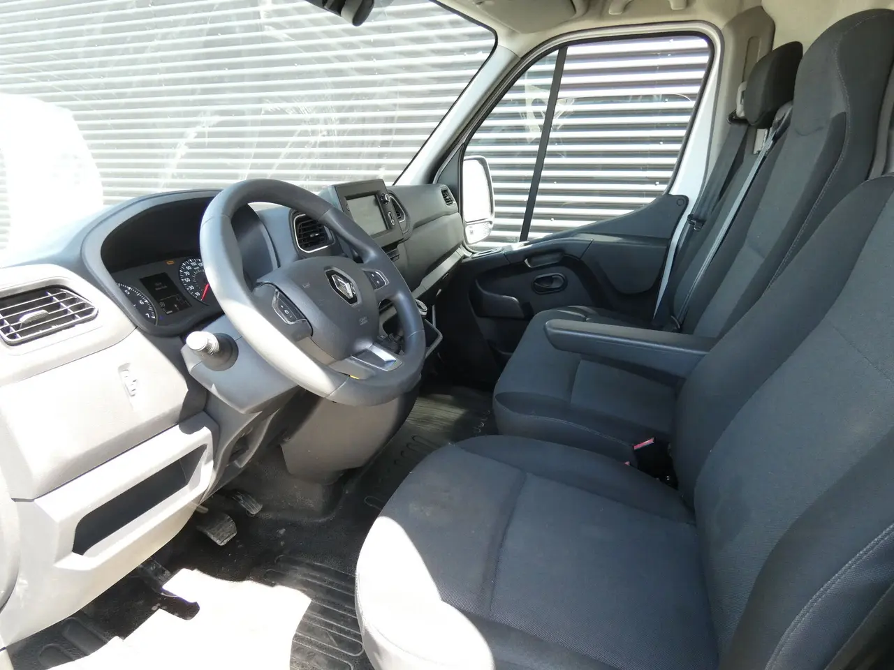 Billede 10 - Renault Master T33 L2H2 2,3 DCI TwinTurbo start/stop 150HK Van 6g