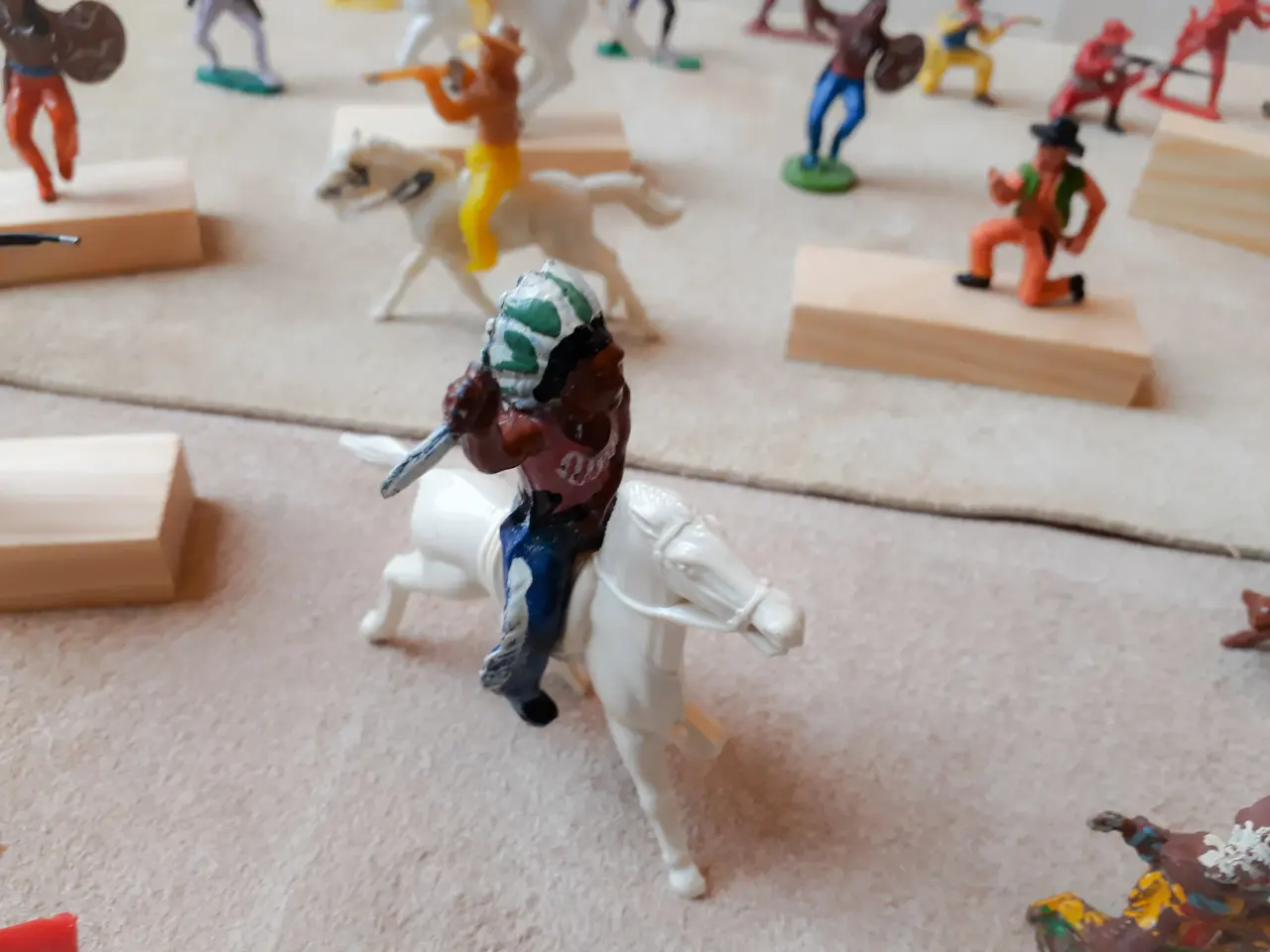 Billede 6 - 32 Dele Wild West Figurer