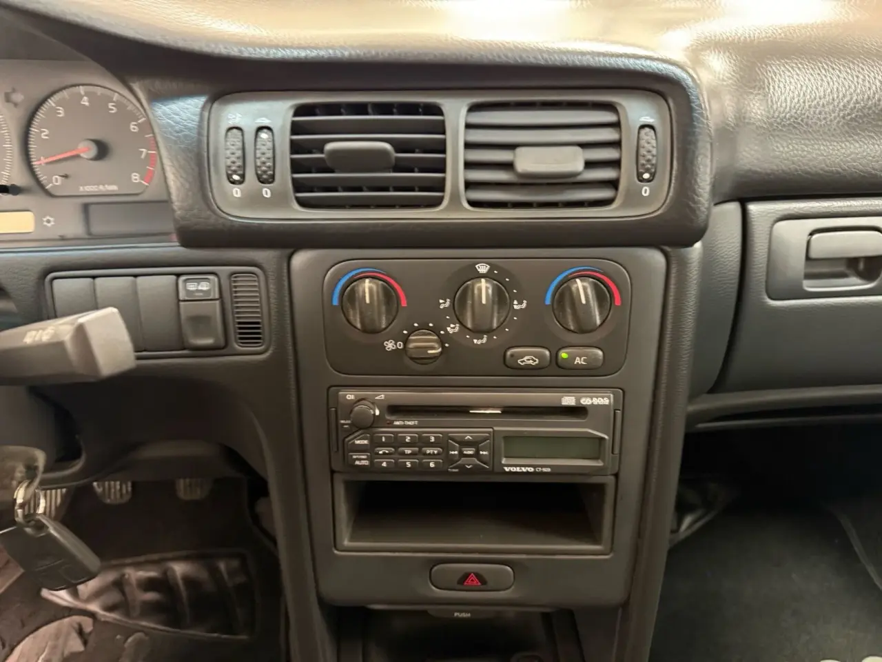 Billede 7 - Volvo S70 2,4 140HK